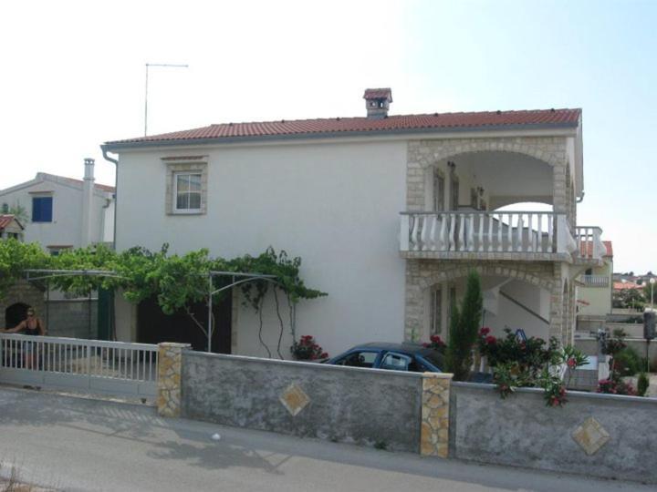 Apartmani Stjepan Veselko Вир Екстер'єр фото